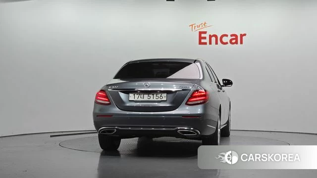 Mercedes-Benz E-Class W213 id 4960445 из Кореи 25