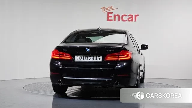 BMW 5 Series (G30) id 3302534 из Кореи 14