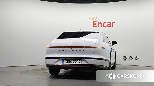 Hyundai Grandeur Hybrid (GN7) id 5002184 из Кореи 29
