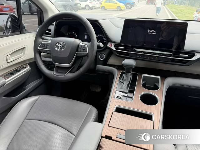 Toyota Sienna 2025 Белый из Китая, фото 4