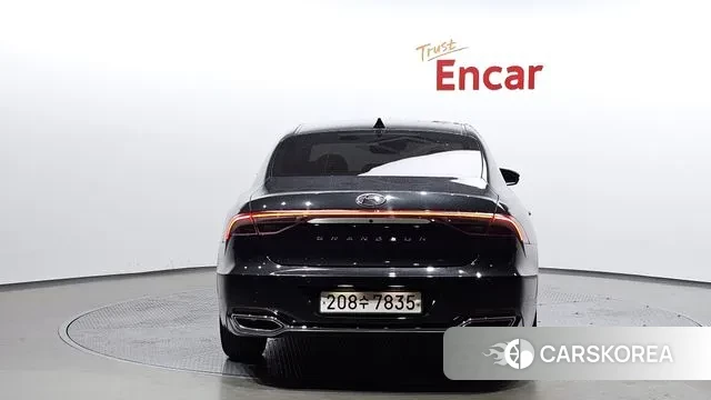 Hyundai The New Grandeur IG id 3290924 из Кореи 14