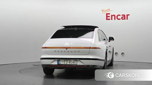 Hyundai Grandeur (GN7) id 5039191 из Кореи 14