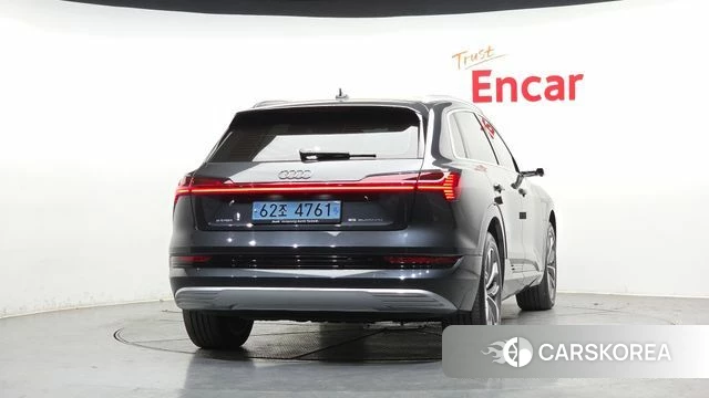 Audi e-Tron id 3899020 из Кореи 14