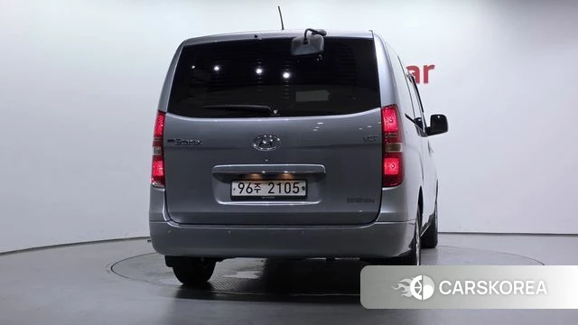 Hyundai The New Grand Starex id 4731933 из Кореи 14