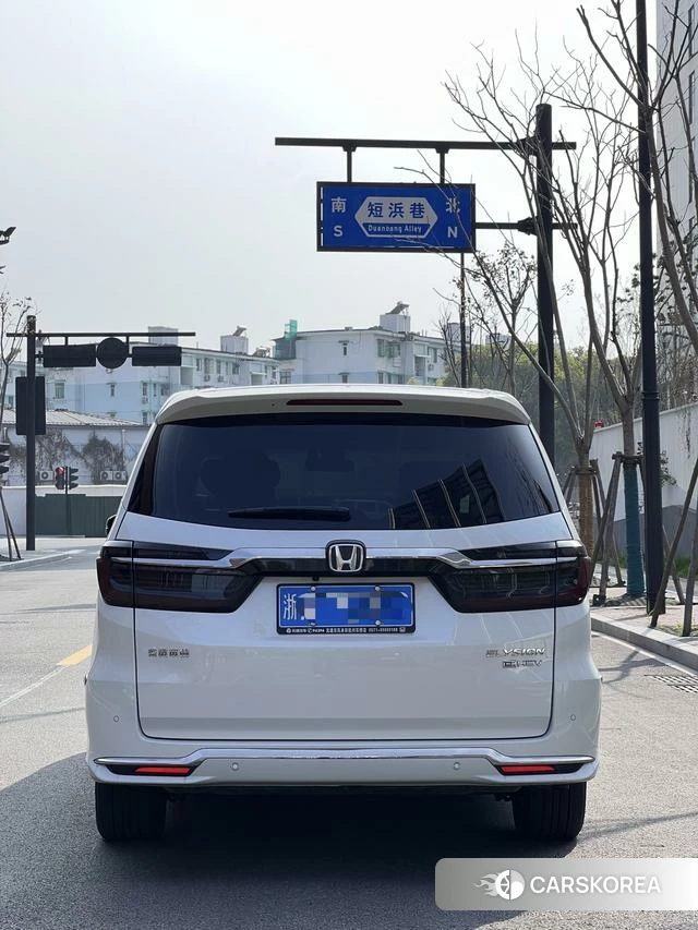 Honda Elysion 2023 Белый из Китая, фото 6