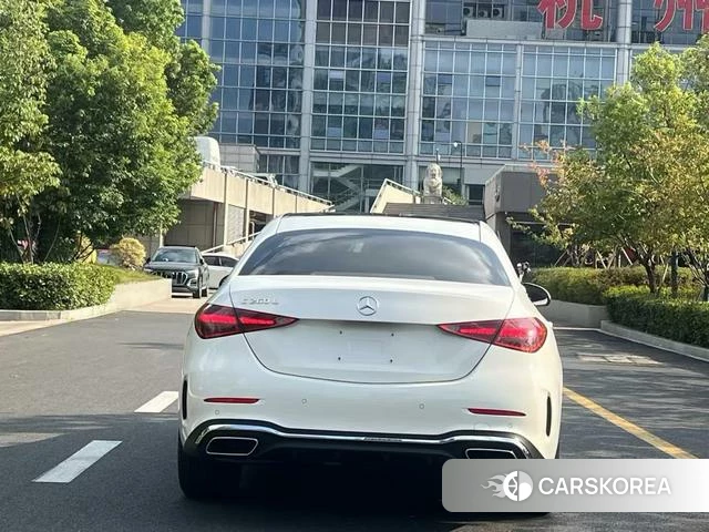 Mercedes-Benz C-class 2025 Белый из Китая, фото 4