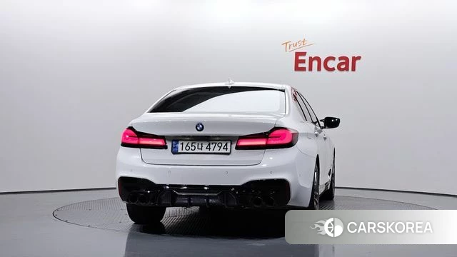 BMW 5 Series (G30) id 4944197 из Кореи 30