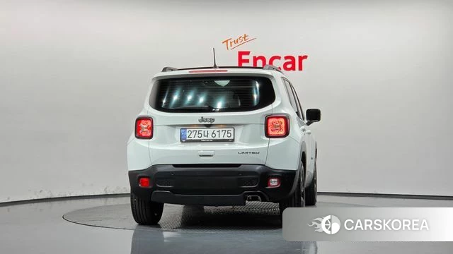 Jeep Renegade id 4986158 из Кореи 27