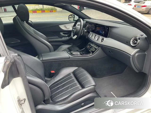 Mercedes-Benz E-Class 2021 Белый из Китая, фото 4