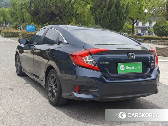 Honda Civic 2021 Темно-серый из Китая, фото 5
