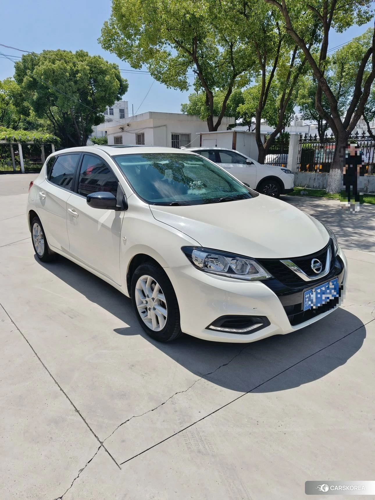 Nissan Tiida 2020 Белый из Китая, фото 4