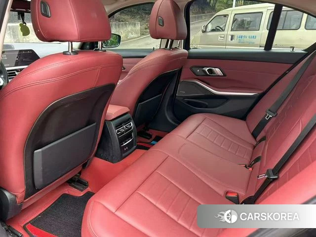 BMW 3 series 2021 Черный из Китая, фото 4