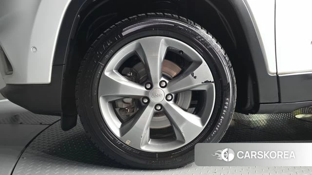 Jeep Cherokee (KL) id 4943529 из Кореи 31