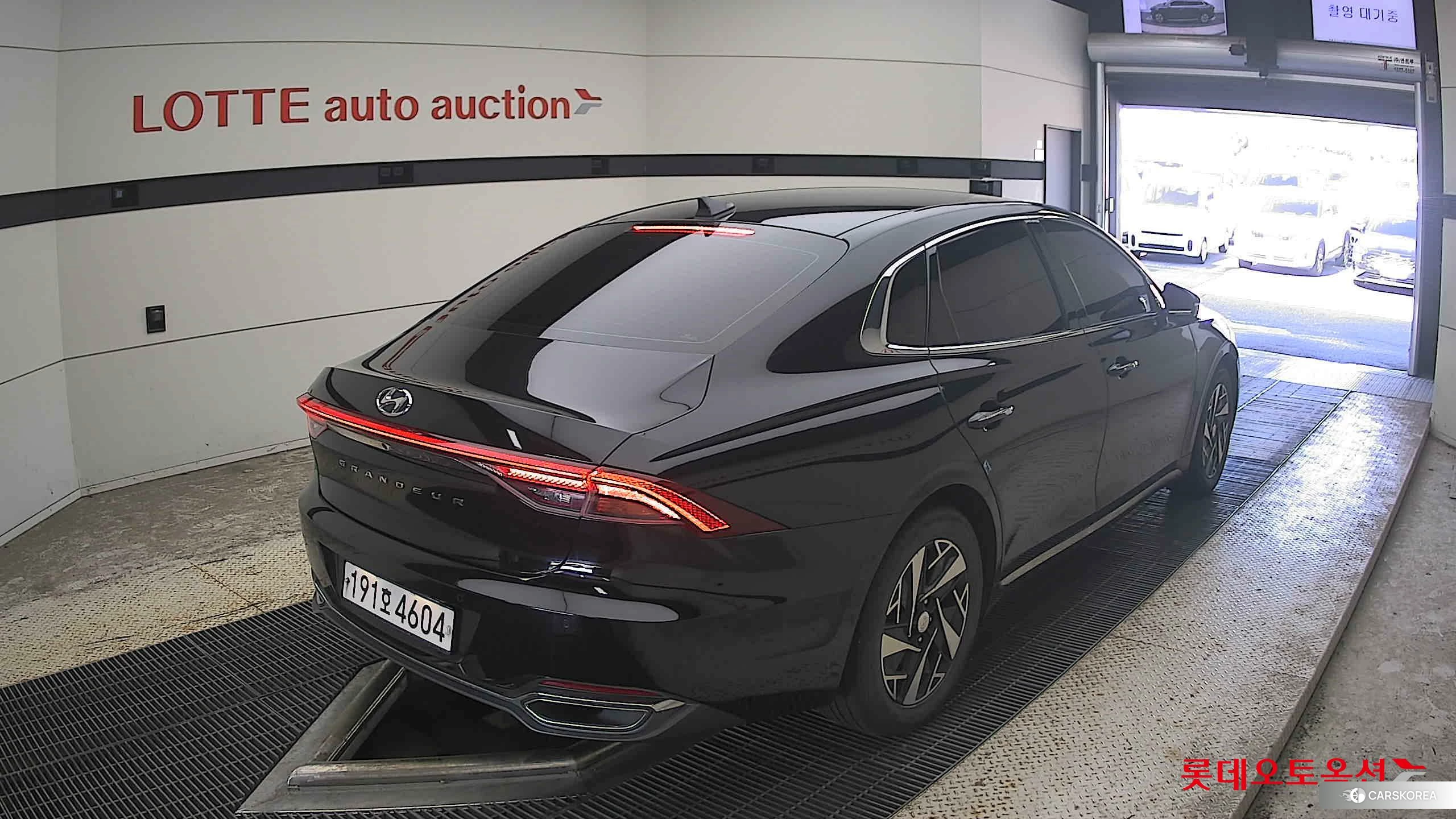 Hyundai Grandeur Hybrid id 4990027 из Кореи 31