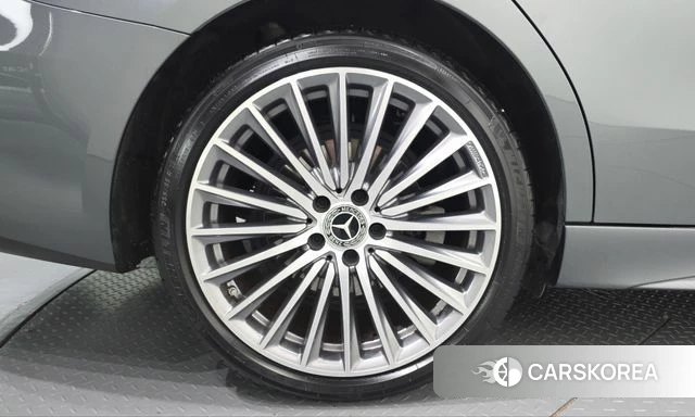 Mercedes-Benz C-Class W206 id 4991912 из Кореи 25
