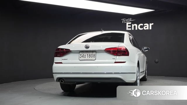 Volkswagen The New Passat id 4930943 из Кореи 14