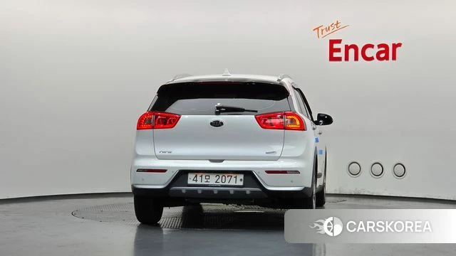 Kia Niro id 4998570 из Кореи 24