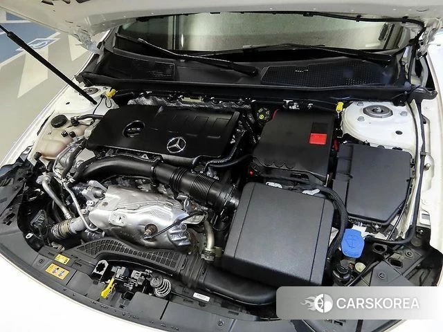 Mercedes-Benz A-Class W177 2020 Белый из Кореи, фото 4
