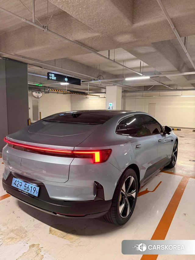 Polestar Polstar 4 2025 Небесно-голубой из Кореи, фото 4