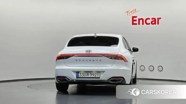 Hyundai The New Grandeur IG id 4951646 из Кореи 14