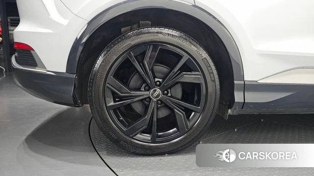 Audi Q4 e-Tron (F4) id 4656538 из Кореи 24