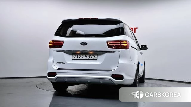 Kia The New Carnival id 5023482 из Кореи 27