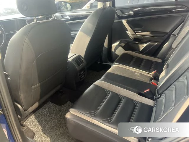 Volkswagen Tayron 2021 Синий из Китая, фото 4