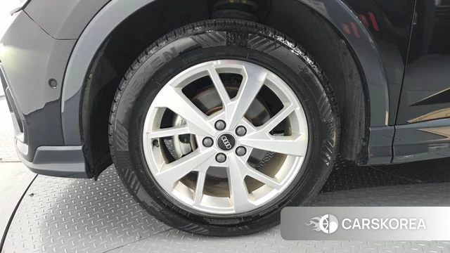 Audi Q3 (F3) id 5033905 из Кореи 26