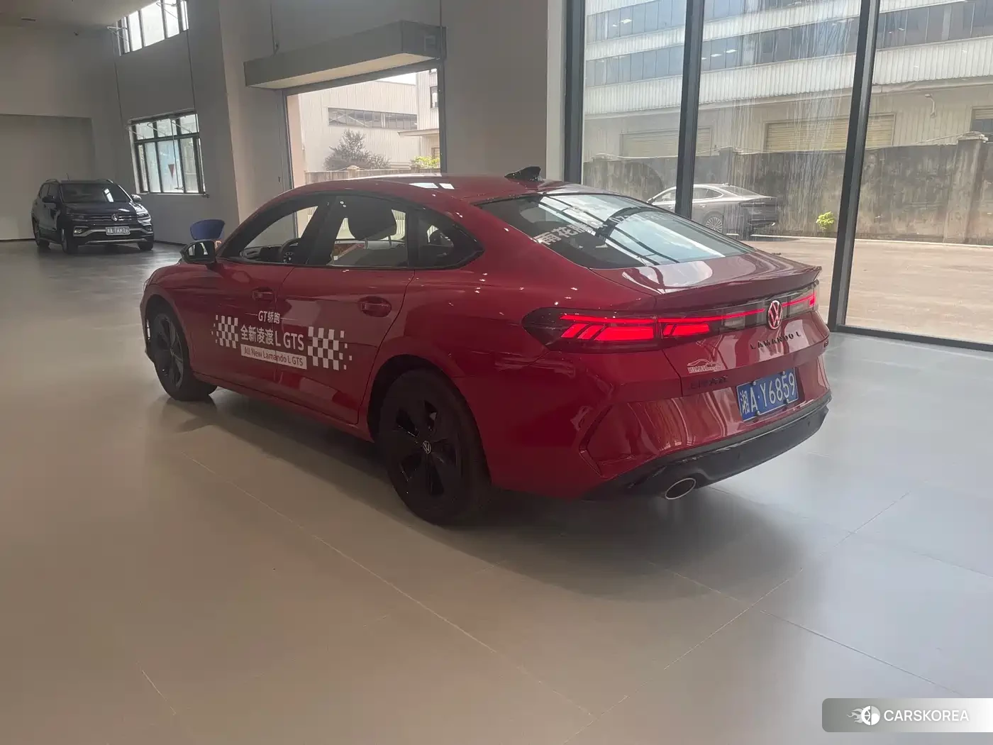 Volkswagen Lamando 2025 Red/purple из Китая, фото 6