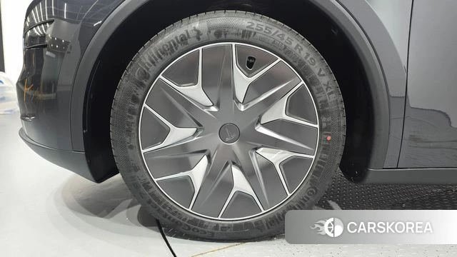Tesla Model Y id 4897546 из Кореи 24