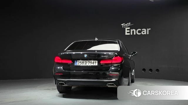 BMW 5 Series (G30) id 4768127 из Кореи 34