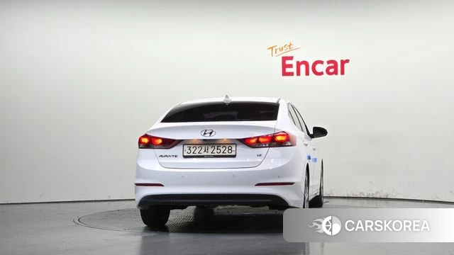 Hyundai Avante AD id 5004684 из Кореи 14