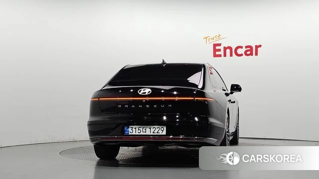 Hyundai Grandeur (GN7) id 4935441 из Кореи 26
