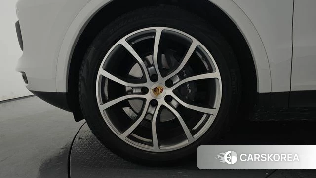 Porsche Cayenne (PO536) id 4763160 из Кореи 29