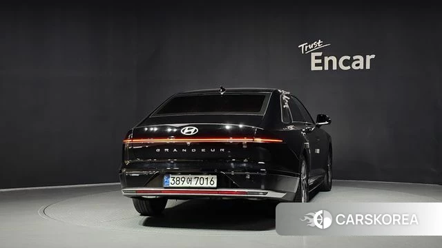 Hyundai Grandeur (GN7) id 5026878 из Кореи 14