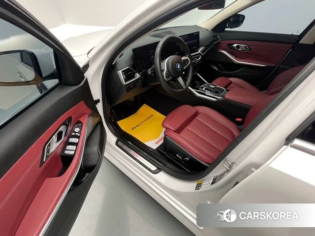 BMW i3 2024 Белый из Китая, фото 4
