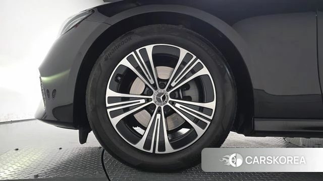Mercedes-Benz E-Class W214 id 4984978 из Кореи 30