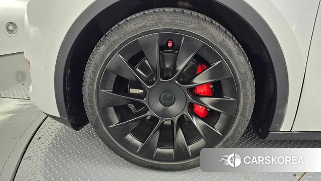 Tesla Model Y id 4930067 из Кореи 27