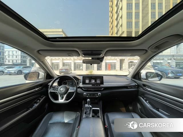 Nissan Altima 2023 Белый из Китая, фото 5