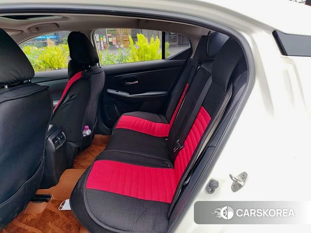 Nissan Sylphy 2021 Белый из Китая, фото 4