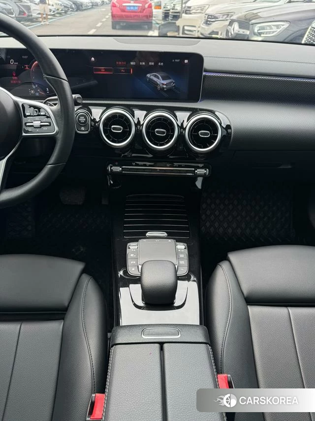 Mercedes-Benz A-Class 2020 Белый из Китая, фото 4