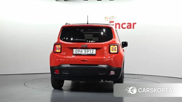 Jeep Renegade id 4993536 из Кореи 32