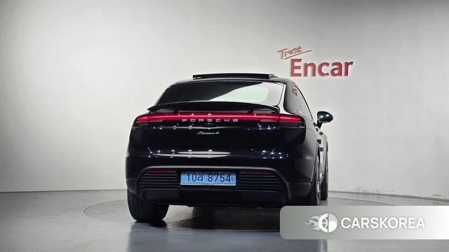 Porsche Makan EV id 5045519 из Кореи 34