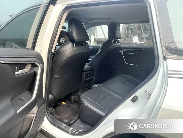Toyota Wildlander 2023 Белый из Китая, фото 4