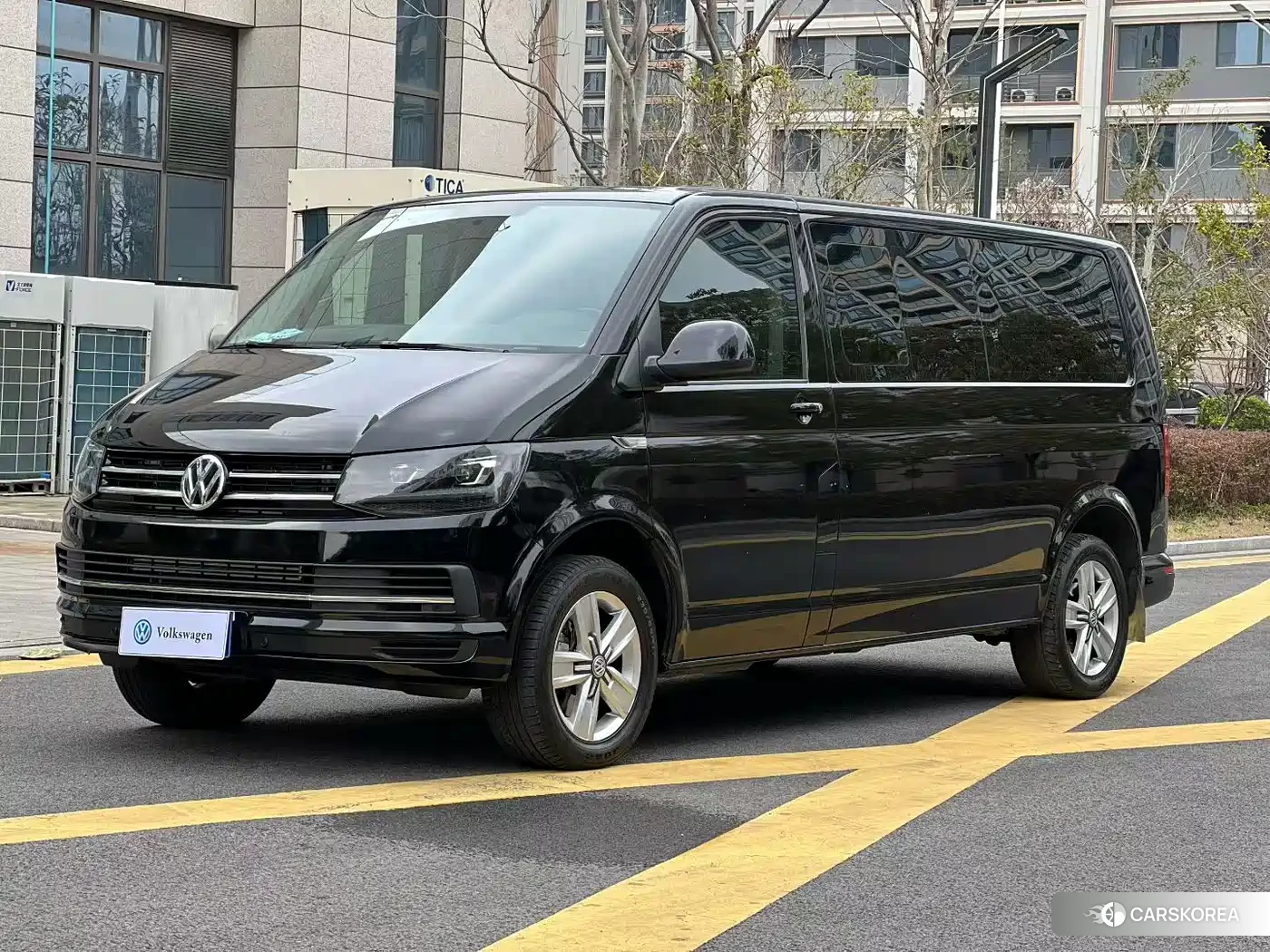 Volkswagen Caravelle 2018 Черный из Китая, фото 4