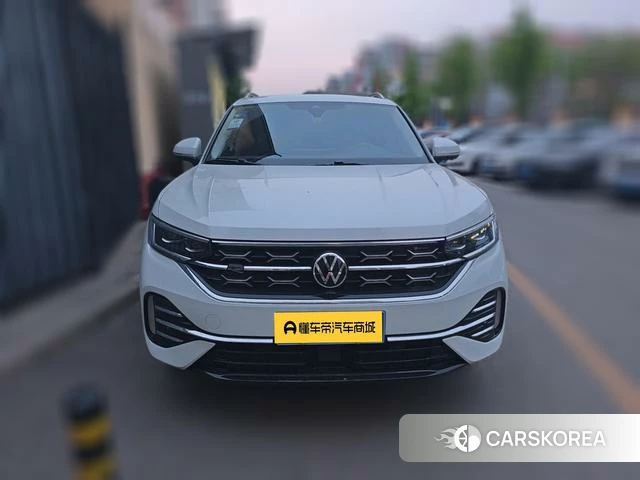 Volkswagen Tayron 2023 Белый из Китая, фото 4