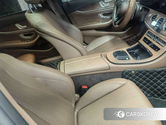 Mercedes-Benz E-Class 2021 Черный из Китая, фото 4