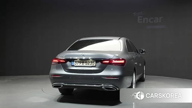 Mercedes-Benz E-Class W213 id 4997182 из Кореи 28