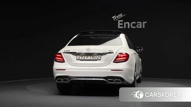 Mercedes-Benz E-Class W213 id 5035339 из Кореи 24