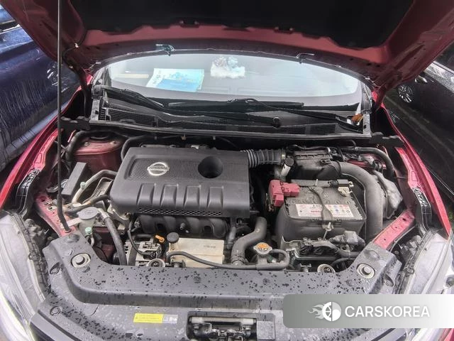 Nissan Tiida 2021 Красный из Китая, фото 4